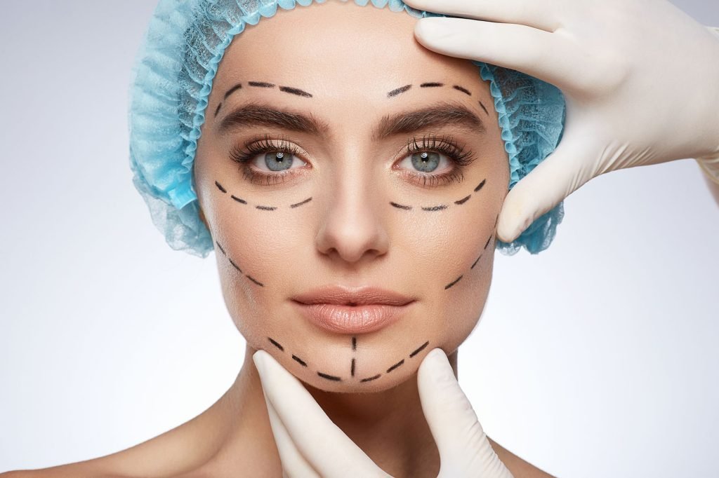 Visage (rhinoplastie, lifting, etc.)